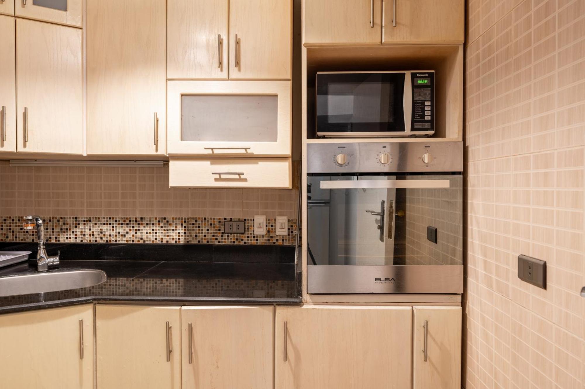 Moderne Mit Smart-tv, 2min Zum Nil In Zamalek Apartment Cairo